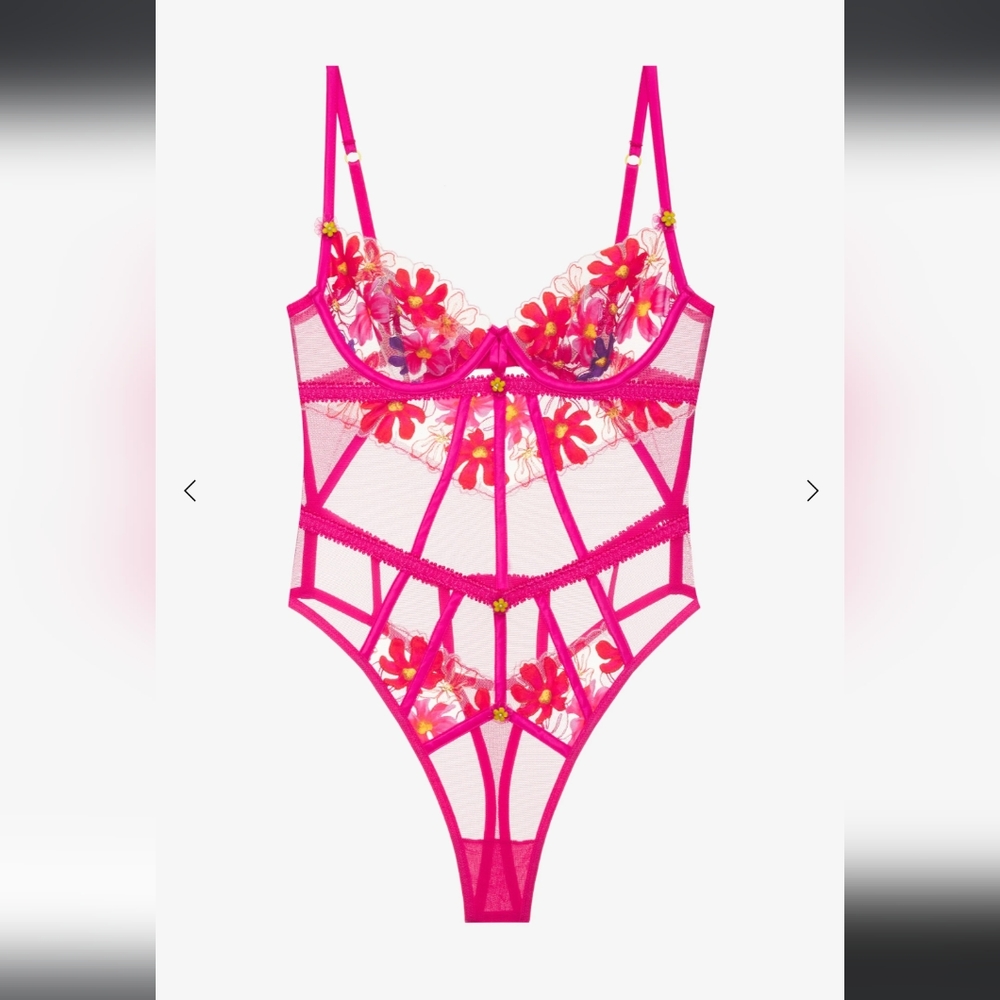 For Love And Lemons Anemone Floral Teddy